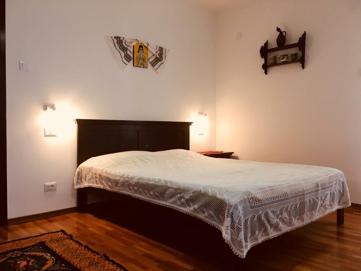Pensiunea Ambiance Piatra Neamţ Exterior foto